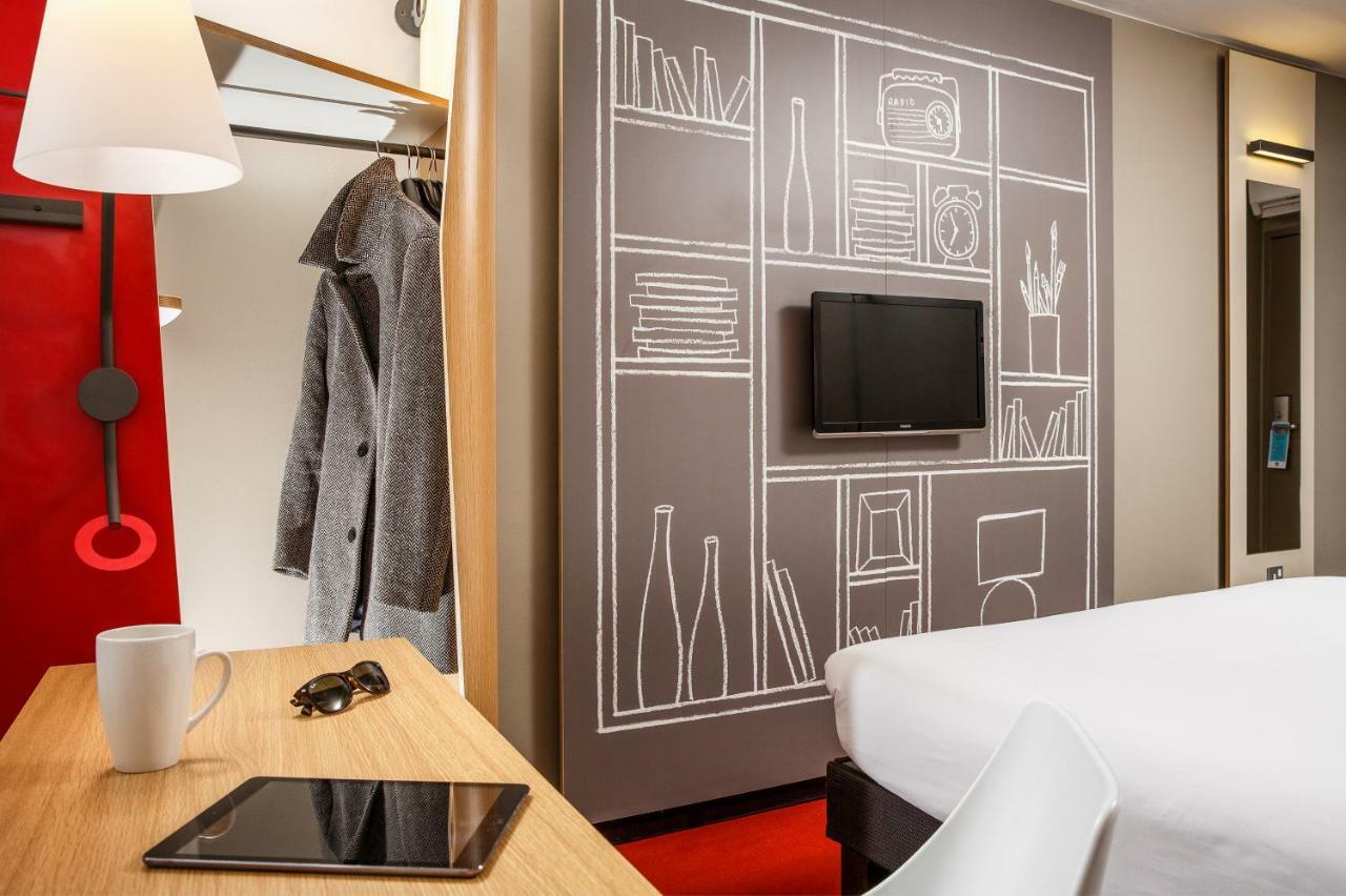 Ibis London Barking Hotel Exterior photo